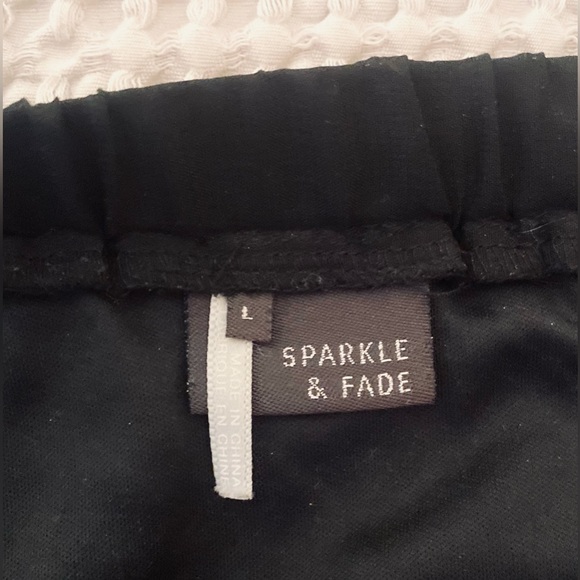 SPARKLE & FADE PLEATED MINI SKIRT - Picture 2 of 2